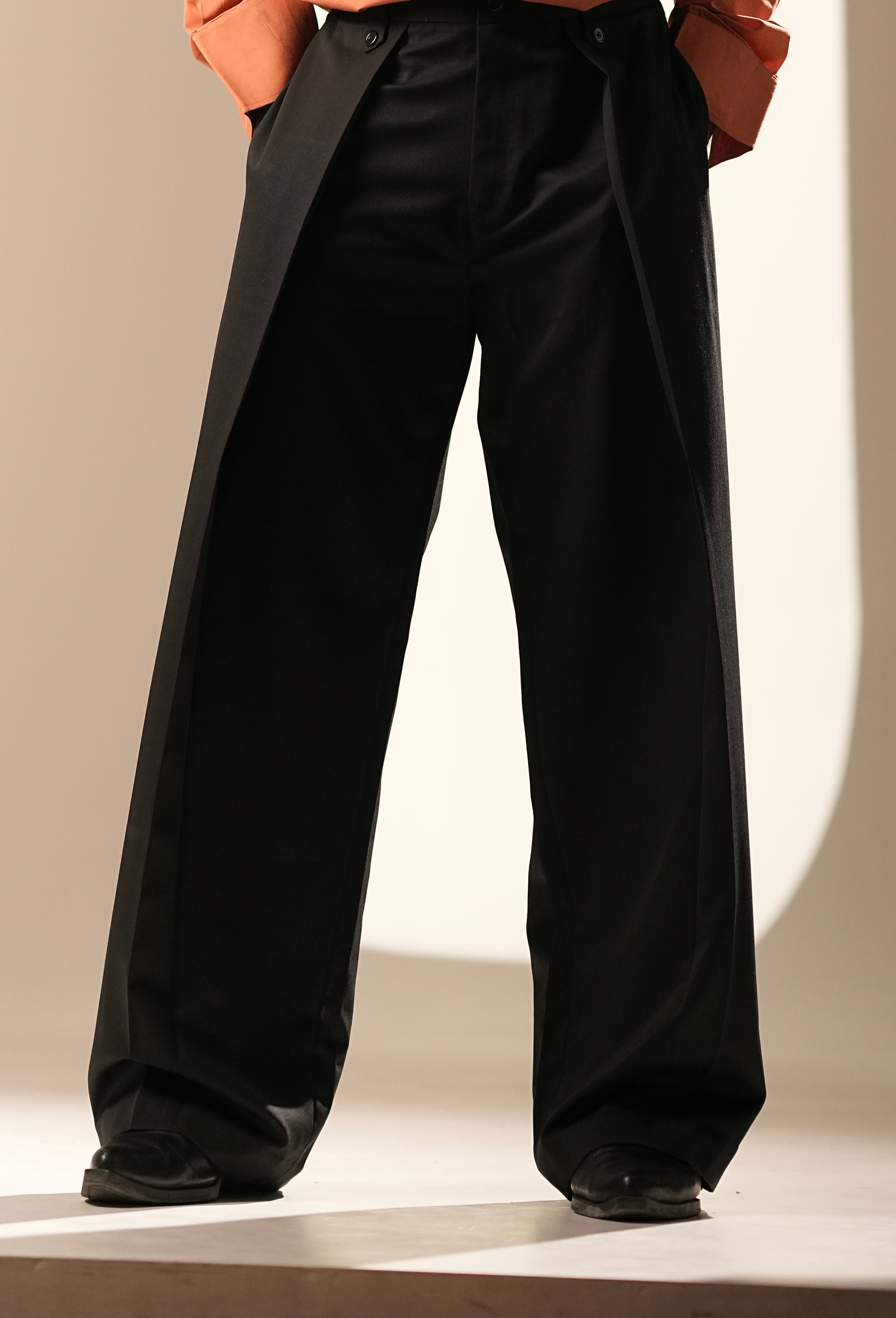 Wide Pleated Trouser
